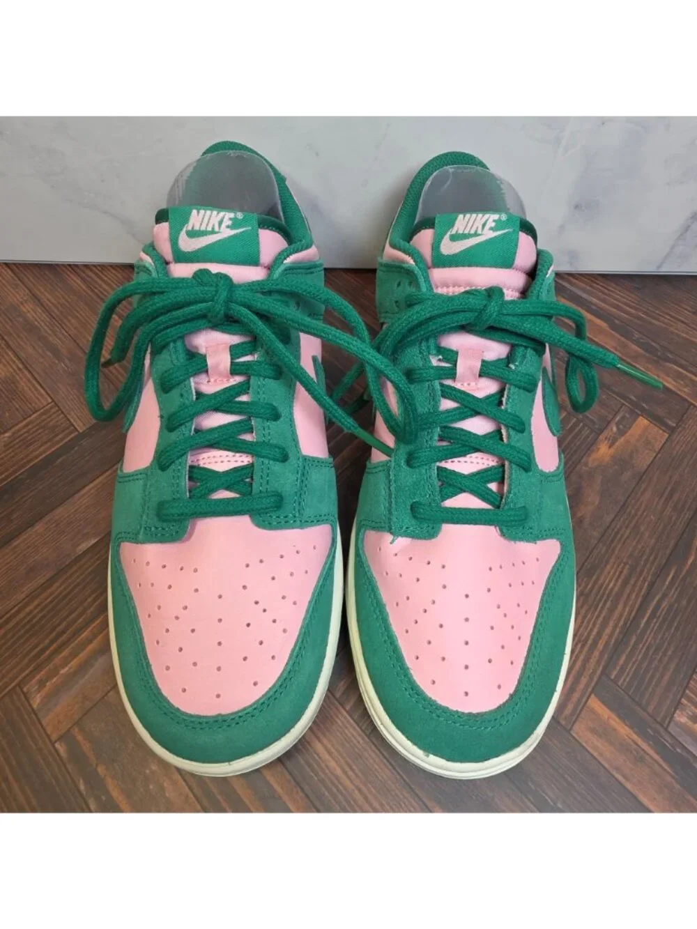 Nike Dunk Low Retro SE Mens 9 Medium Soft Pink Malachite Green FZ0549-600 Suede